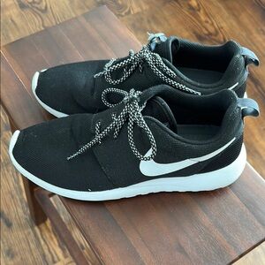 Nike Black and White Athletic Shoes